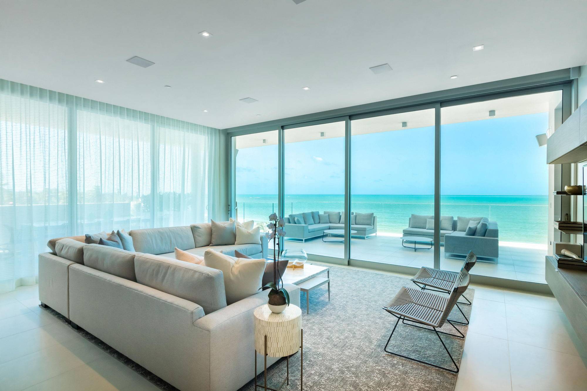 St. Regis Bahia Beach Resort Debuts Beachfront Residences | FOUR Magazine